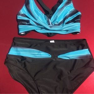 Women’s 2-piece Swimsuit Black & Blue/Green XL